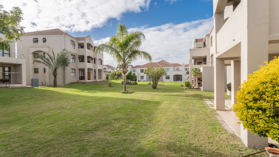 To Let 2 Bedroom Property for Rent in Vredekloof East Western Cape